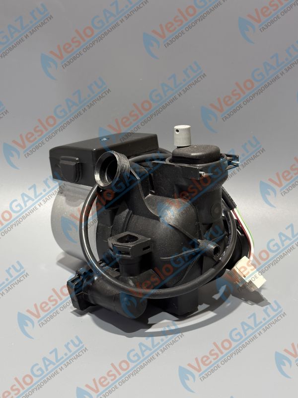Насос DUCA VPG 15/5 тип Grundfos 2 скор 5 пров. с задн. крышкой для Vaillant