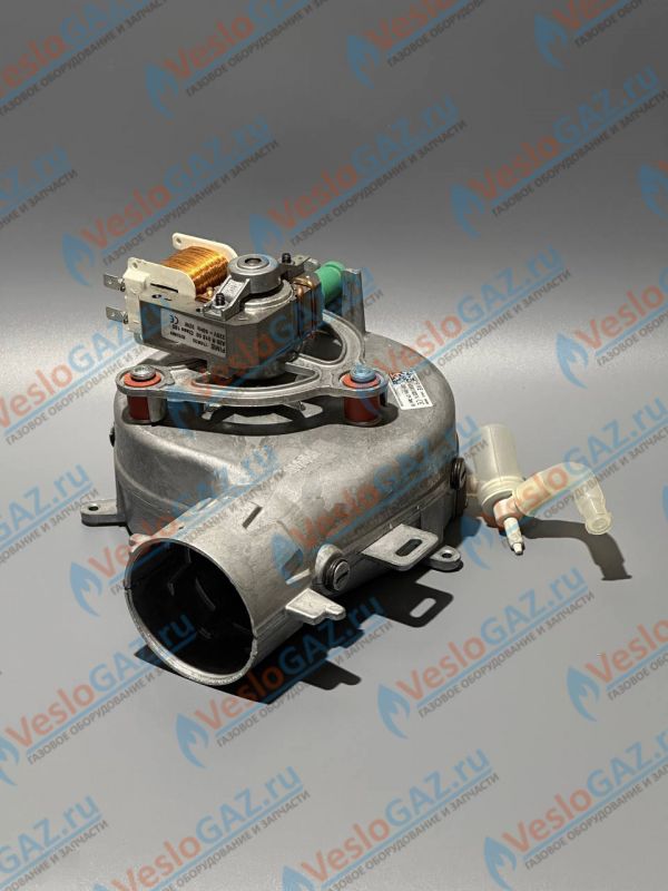 Вентилятор Ariston Cares HS/ALTEAS, 32 W, 24 кВт 65115813